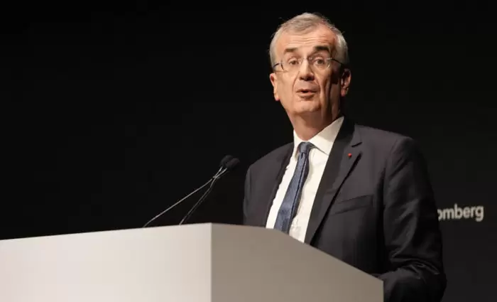 Κεντρικός τραπεζίτης Γαλλίας: Μείωση επιτοκίων τον Ιούνιο και έπονται κι άλλες