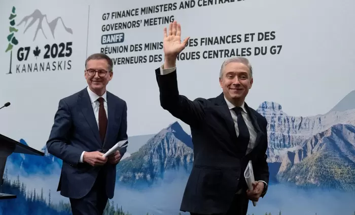 G7: Απειλές για νέες κυρώσεις κατά Ρωσίας για τον πόλεμο στην Ουκρανία