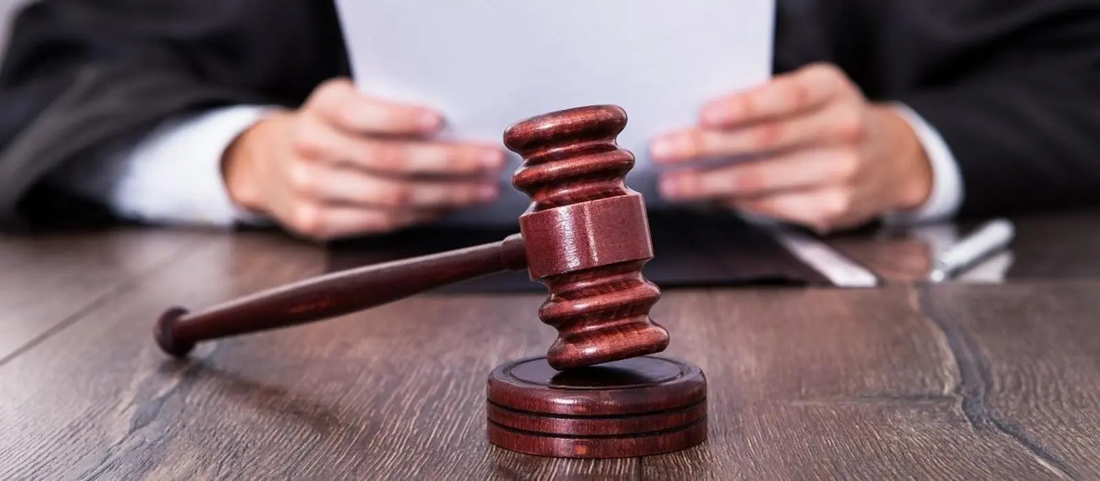 Θέσεις εργασίας Νομικού Λειτουργού στη Δικαστική Υπηρεσία 