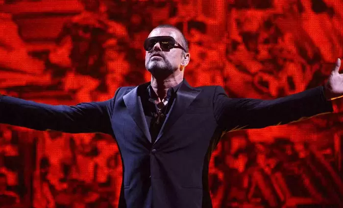 Σε δημοπρασία το πιάνο του Τζορτζ Μάικλ