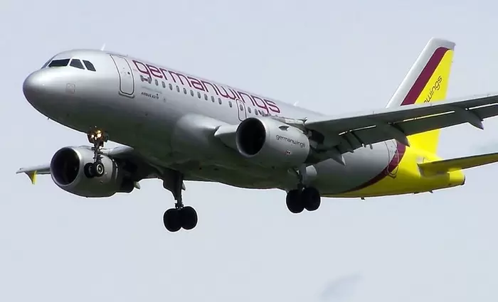 Τερματίζεται η λειτουργία γνωστής αεροπορικής χαμηλού κόστους