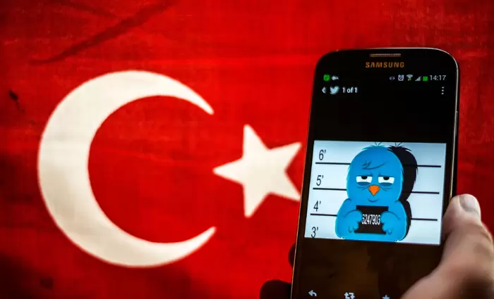 Η Τουρκία επιβάλλει πρόστιμα στα μέσα κοινωνικής δικτύωσης