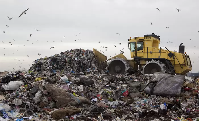 Έθαψε Bitcoin αξίας 250 εκατομμυρίων δολαρίων στη χωματερή