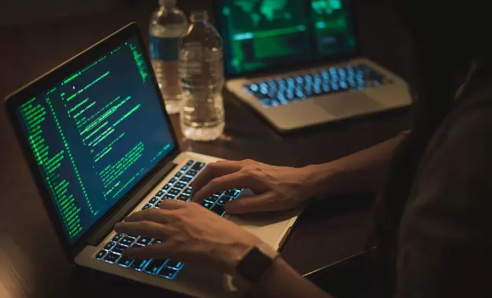 Τι περιείχαν τα 120 εκ. κακόβουλα email που στάλθηκαν σε επιχειρήσεις το 2018