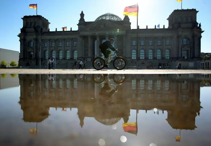 “Δεν θα υπάρξει εμπορικός πόλεμος με τη Γερμανία”