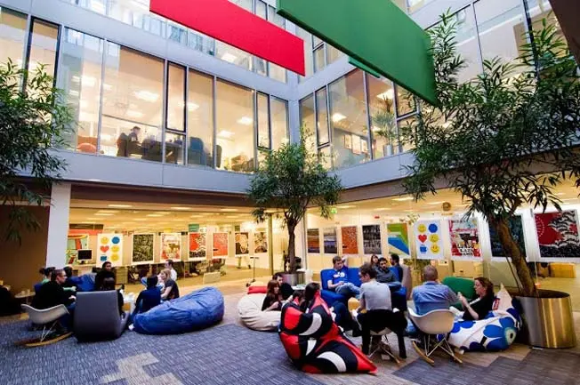 Αλλάζει η εταιρική κουλτούρα της Google - Τι είπε ο CEO στους εργαζόμενους