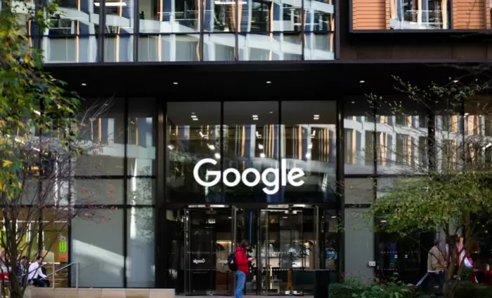 Google: Αντιμέτωπη με αστικές αγωγές άνω των €12 δισ. σε όλη την Ευρώπη (λίστα)