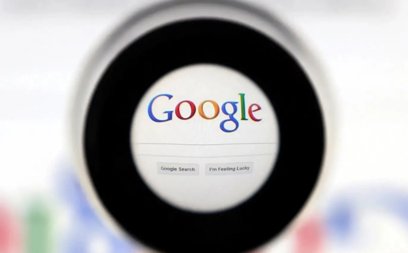 Χιλιάδες επιχειρήσεις ζητούν €6 δισ. από την Google για καταχρηστικές χρεώσεις