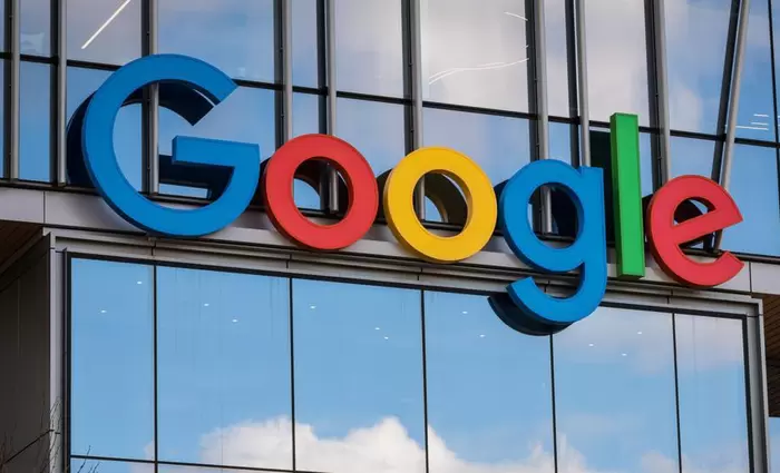 Η ΕΕ «στριμώχνει» την Google για μονοπωλιακές πρακτικές στην ψηφιακή διαφήμιση
