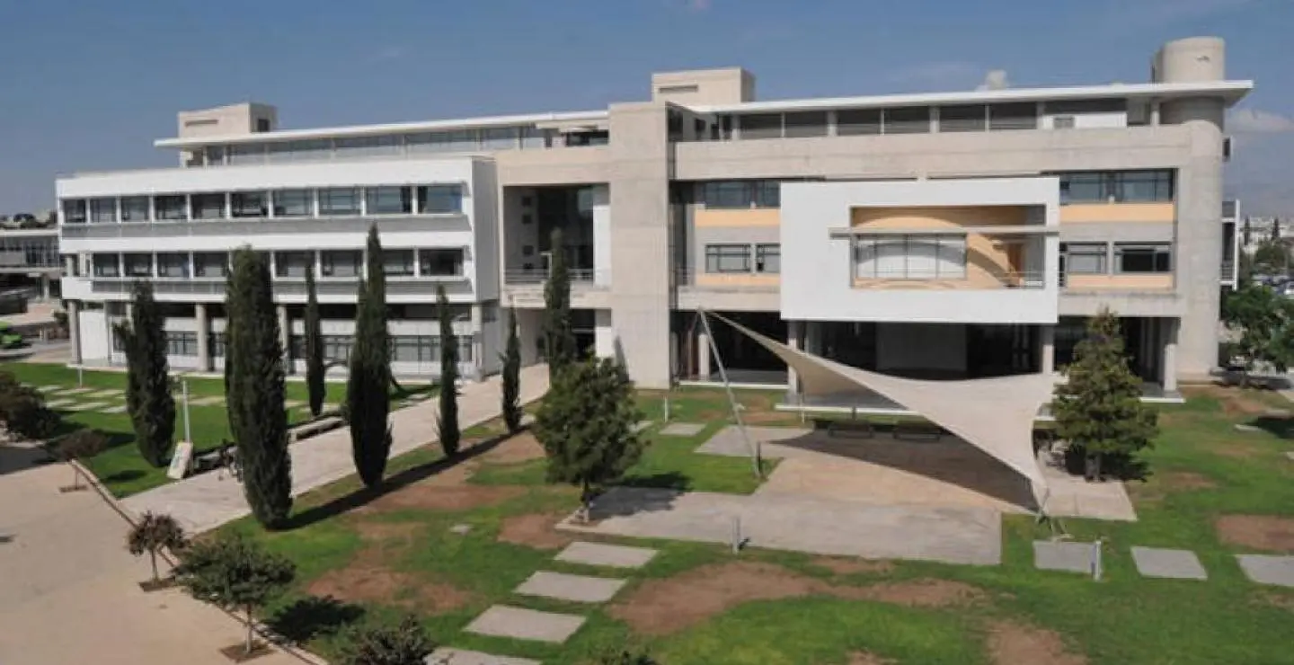 Το Πανεπιστήμιο Κύπρου αναθεωρεί τις προβλέψεις του για την κυπριακή οικονομία