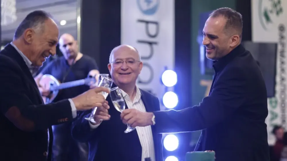 30 Χρόνια Αριστείας: Ενωμένα Φαρμακεία Κύπρου