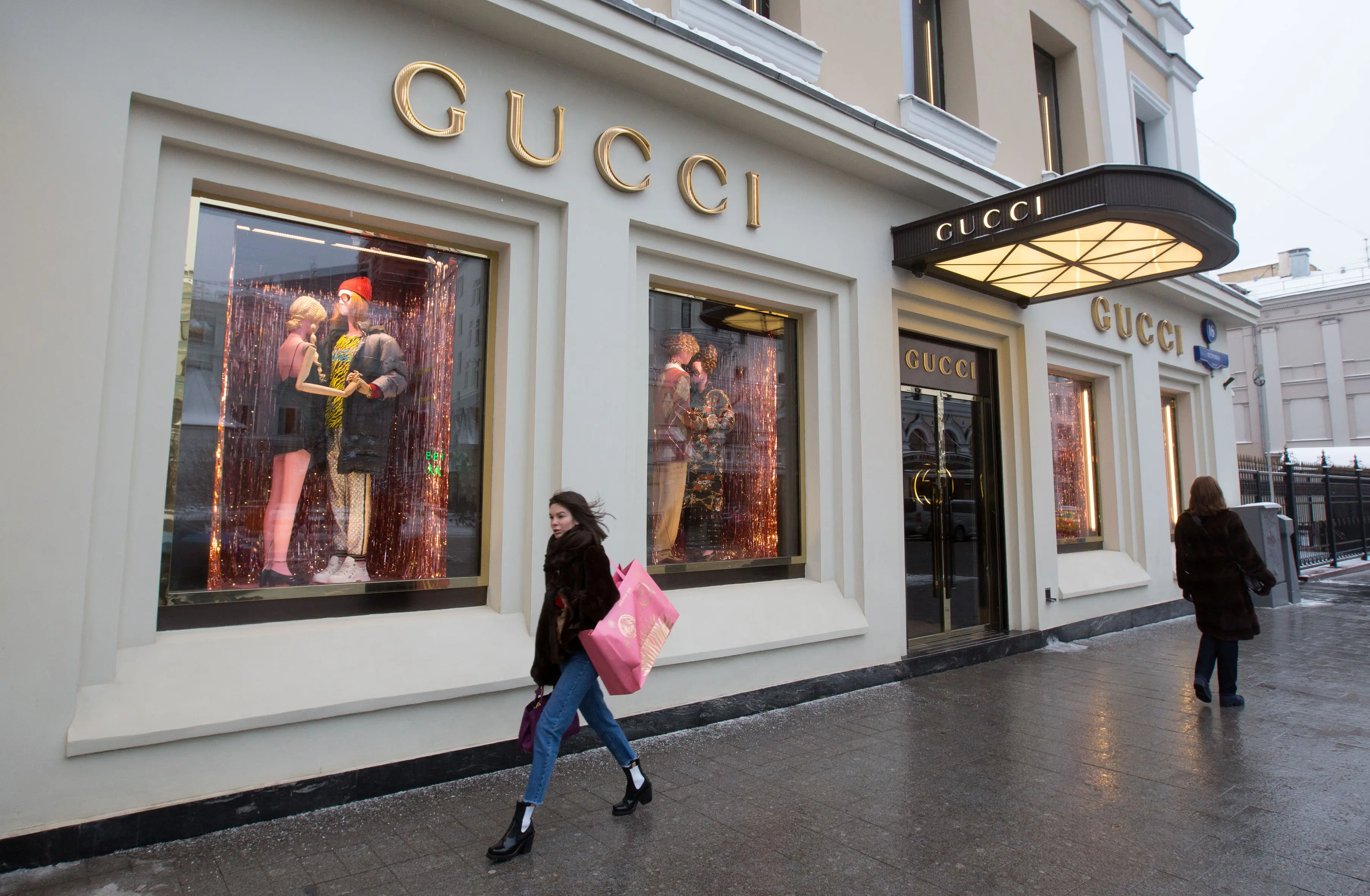 Gucci: Οι προκλήσεις της νέας CEO για την επανεκκίνηση του luxury brand