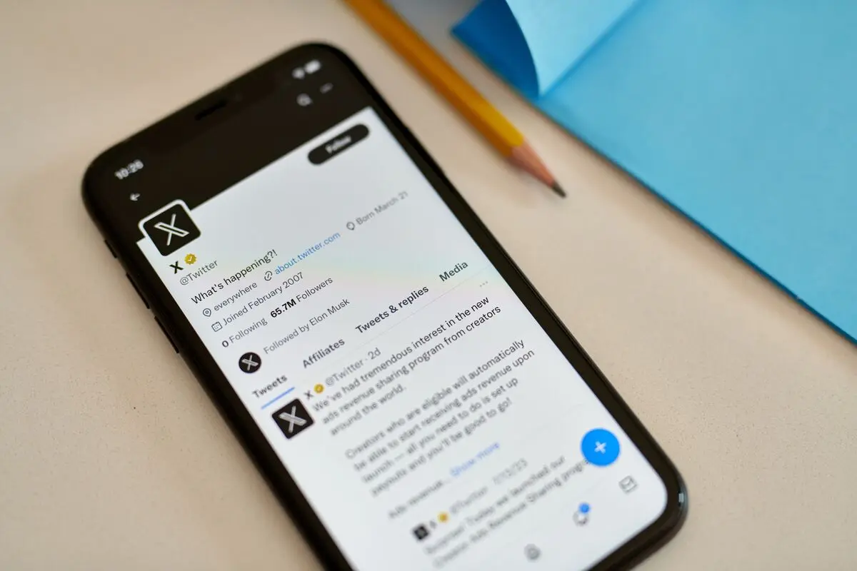 «Έπεσε» το X (Twitter): Συναγερμός σε εκατομμύρια χρήστες