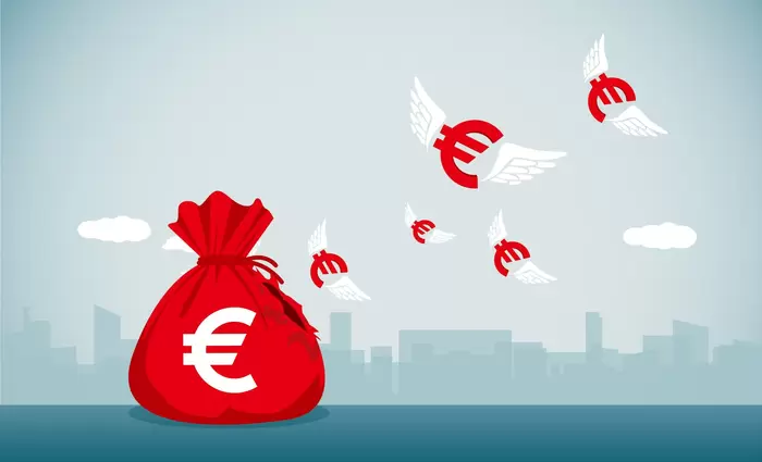 Φίλιππος Χατζηζαχαρία: Τα χρήματά σου χάνουν αξία