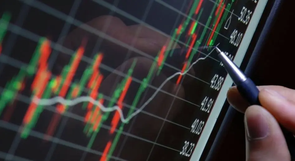 Μικρά κέρδη κατέγραψε την Τετάρτη το Χρηματιστήριο