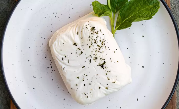 Το «χρυσάφι» της Κύπρου στο στόχαστρο των Ελλήνων γαλακτοβιομηχάνων