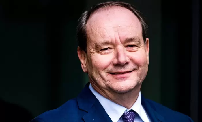 Παραιτήθηκε ο Πρόεδρος του EuroWorking Group