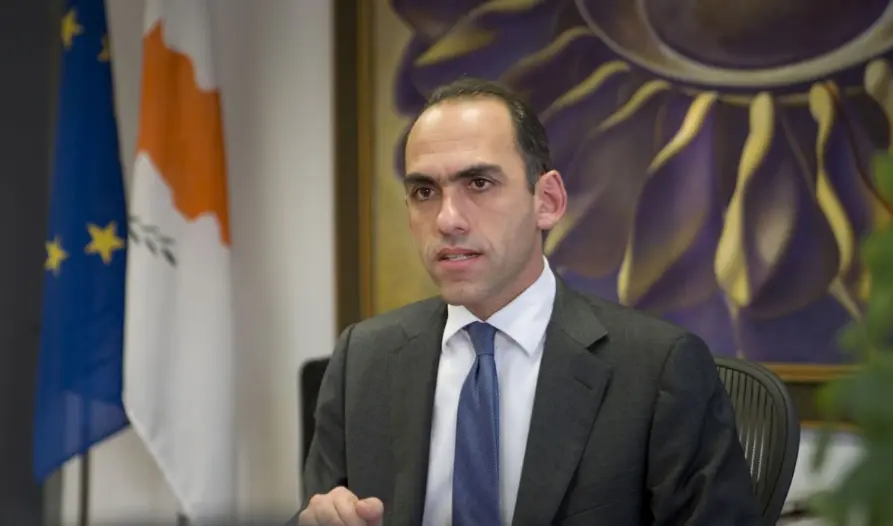 Χάρης στο Bloomberg: Επιστρέψαμε στην κανονικότητα (video)