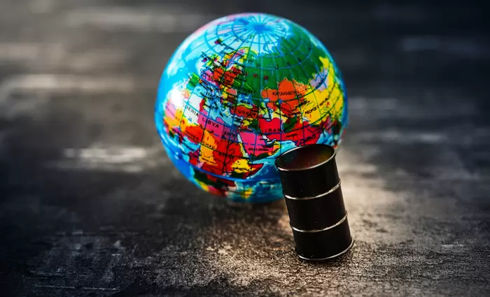 Μειώνονται οι τιμές του πετρελαίου; Τι δείχνουν οι προβλέψεις για τη ζήτηση