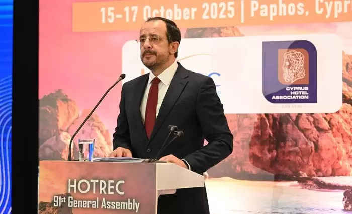 Νέο ρεκόρ στον τουρισμό βλέπει για φέτος ο ΠτΔ – Τι είπε στη συνέλευση του HOTREC