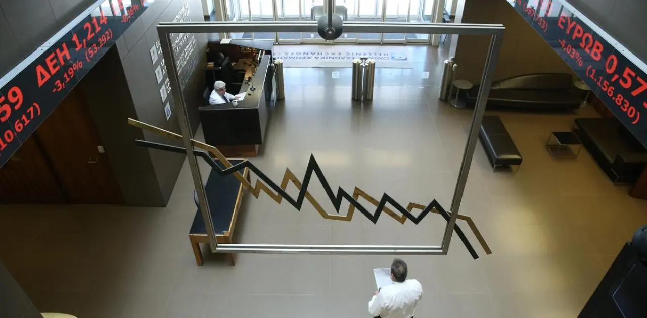 Πτωτικά κινείται η Σοφοκλέους με το βλέμμα στραμμένο στις NAVTEX