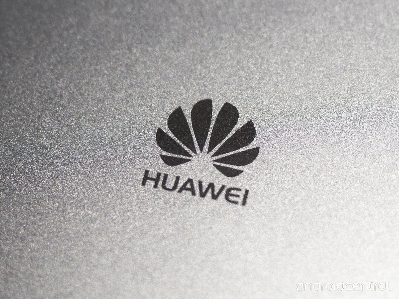 Η Huawei ρίχνει 100 δις δολάρια σε επενδύσεις 