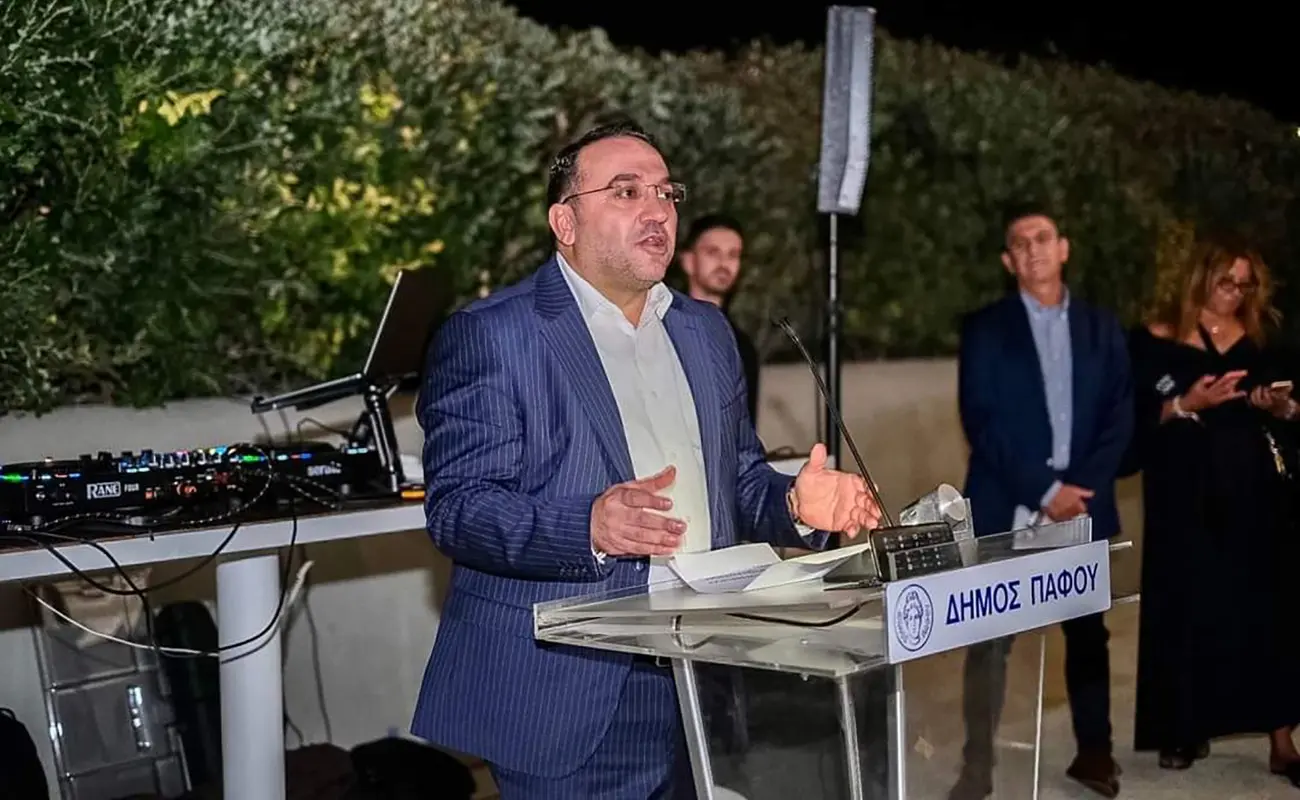 Υφ. Τουρισμού: «Ακυρώσεις λόγω πολέμου» αλλά «ασταμάτητη δουλειά προς πολλές αγορές»