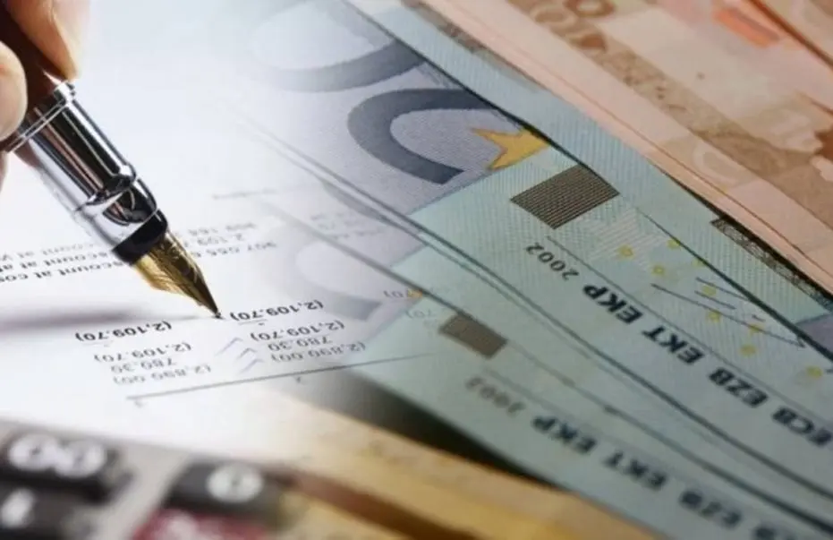 ΥΠΠ: Δεν μειώνεται η φοιτητική χορηγία