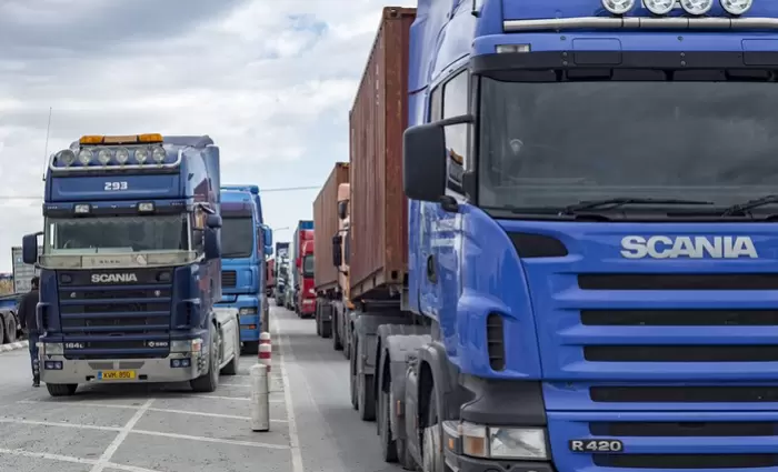 Η πανδημία μείωσε το βάρος των εμπορευμάτων στους δρόμους