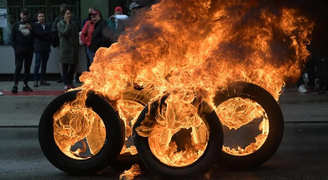 Ηλεκτροκίνηση: Πυροβολεί η Ευρώπη τα πόδια της;