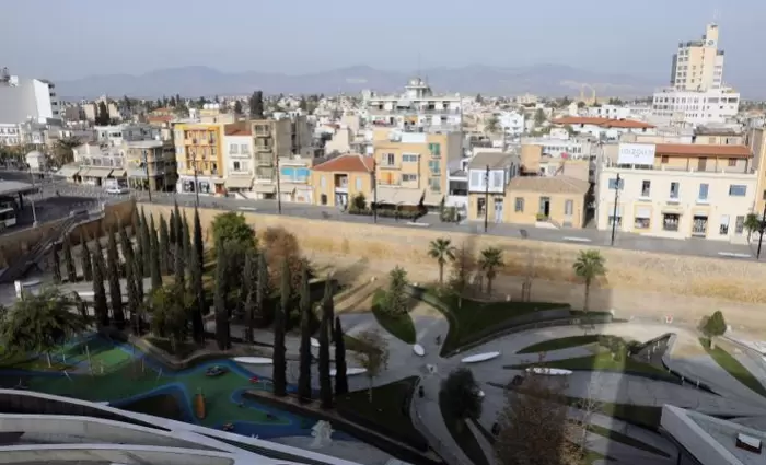 Συνεχίζεται η αστάθεια στις τιμές των ακινήτων στην Κύπρο