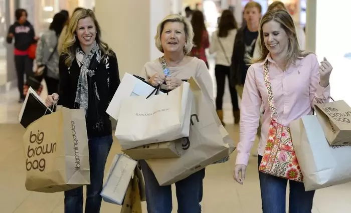 Παραμένουν αισιόδοξοι για την οικονομία οι Αμερικανοί καταναλωτές