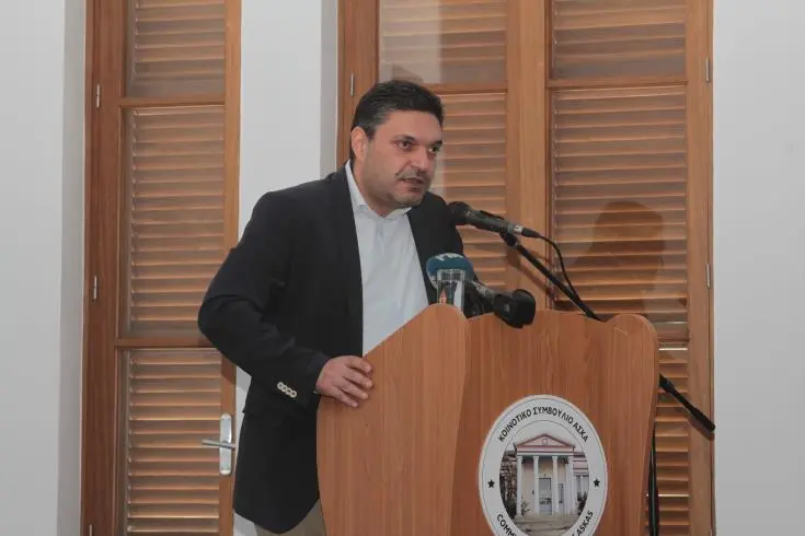 Ο ΥΠΕΣ παρουσιάζει την μεταρρύθμιση στην τοπική αυτοδιοίκηση