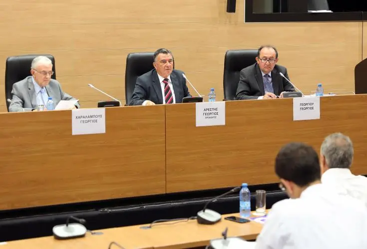 Χλωρακιώτης και Κουρουνάς ενώπιον της Ερευνητικής Επιτροπής για την κατάρρευση της ΣΚΤ