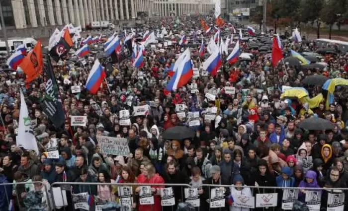 Πάνω από 40.000 Ρώσοι διαδηλώνουν ζητώντας ελεύθερες εκλογές