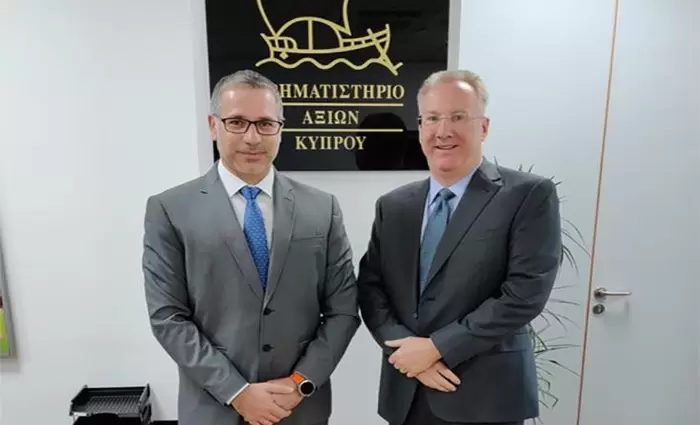 ΧΑΚ και Ελβετικό Χρηματιστήριο μελετούν προοπτικές συνεργασίας