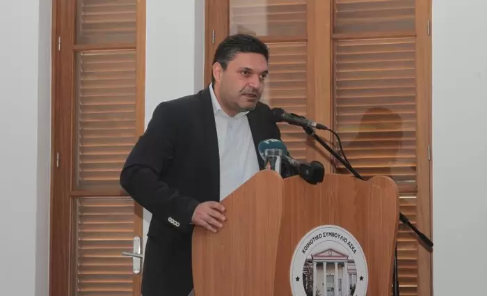 Ο ΥΠΕΣ παρουσιάζει την μεταρρύθμιση στην τοπική αυτοδιοίκηση