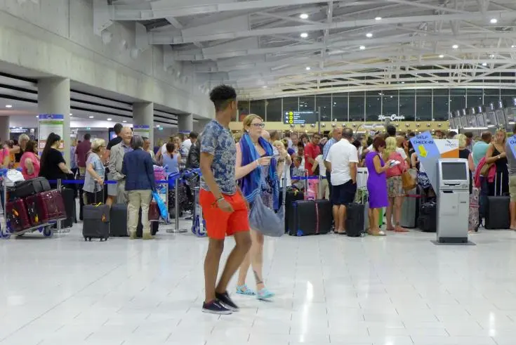 Μείωση 3,1% στα έσοδα από τον τουρισμό στο εξάμηνο του 2019