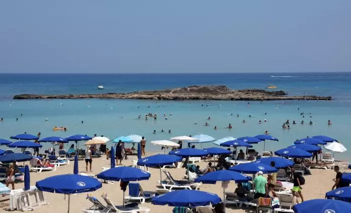 Τέλη Μαΐου περιμένει τους πρώτους τουρίστες η Αγ. Νάπα