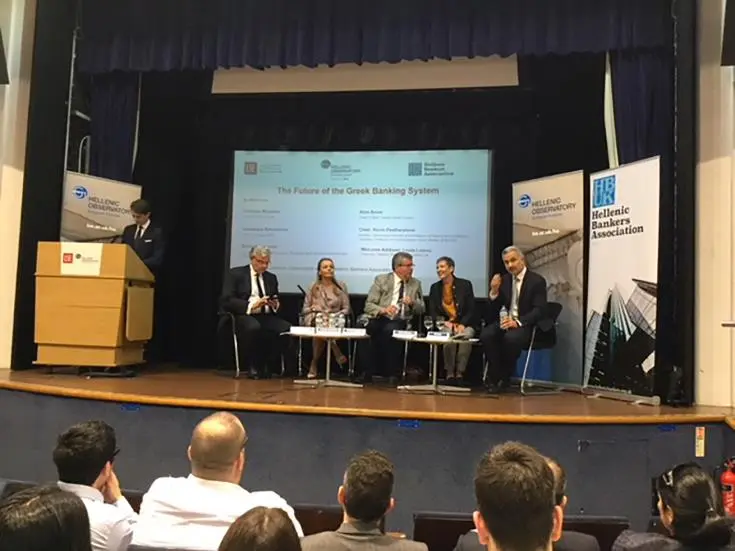 Αισιοδοξία για κόκκινα δάνεια και μέλλον ελληνικών τραπεζών