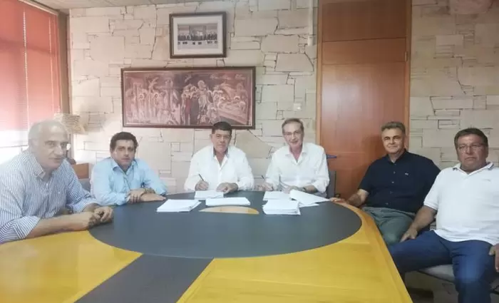 Έπεσαν οι υπογραφές για το παραλιακό μέτωπο του Πρωταρά