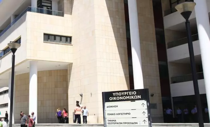 Την Παρασκευή η πρόταση της Κυβέρνησης για συνταξιοδοτικό σε εκπαιδευτικούς