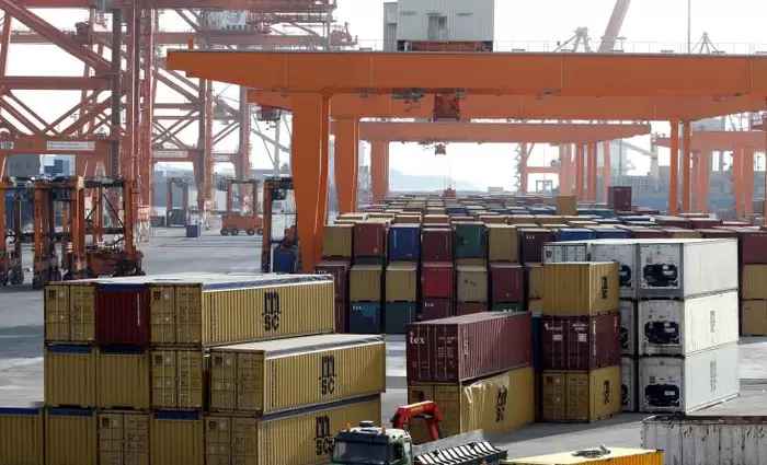 Αύξηση 154 εκ. στο έλλειμμα εμπορικού ισοζυγίου το πρώτο 5μηνο