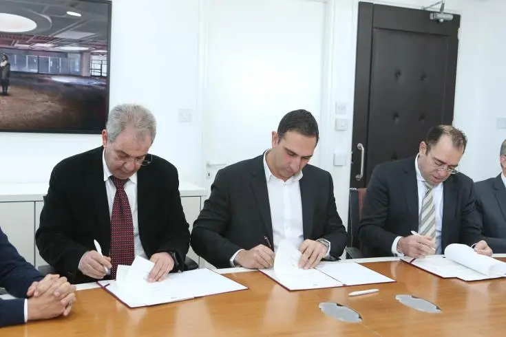 ΠΑΣΙΝ: Ο ΟΑΥ υπαναχωρεί από τα συμφωνηθέντα