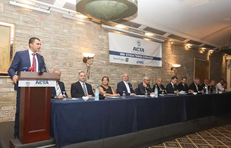 Έκκληση Περδίου για τουριστικά πακέτα με γειτονικές χώρες