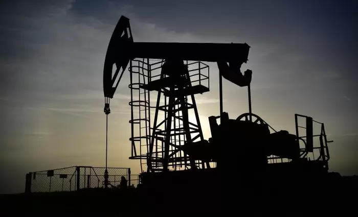 Οι τιμές του πετρελαίου μειώνονται σήμερα στις ασιατικές αγορές