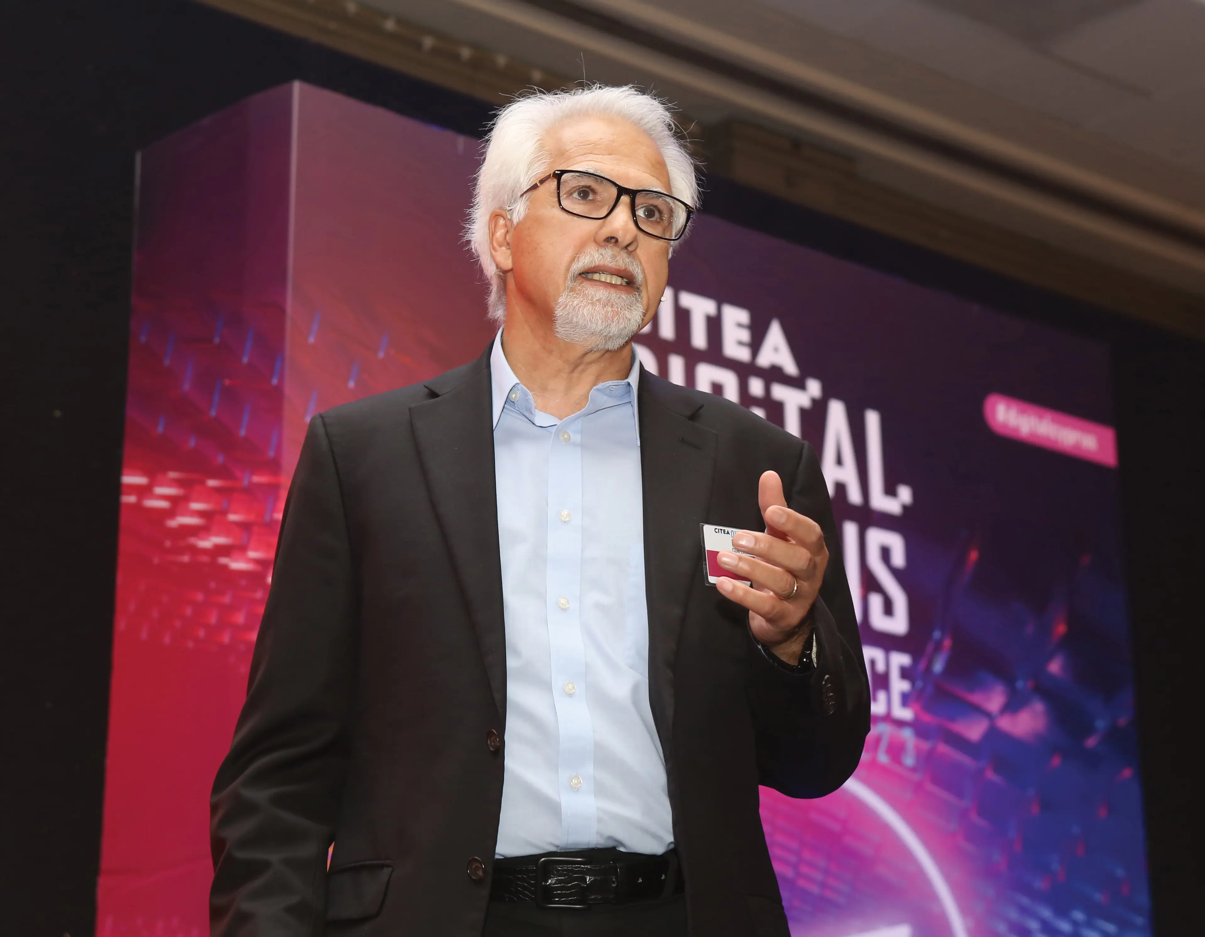 J. Vayghan: Να δώσουμε νόημα στον ψηφιακό μετασχηματισμό των επιχειρήσεων