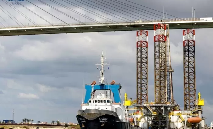 Διώρυγα του Σουέζ: Έκπτωση 15% για μεγάλα πλοία για 90 ημέρες