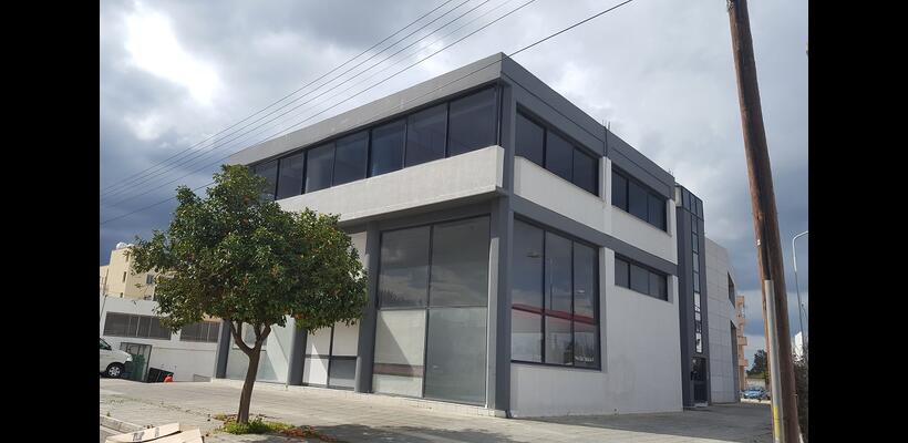 Πωλείται εμπορικό κέντρο στη Λευκωσία