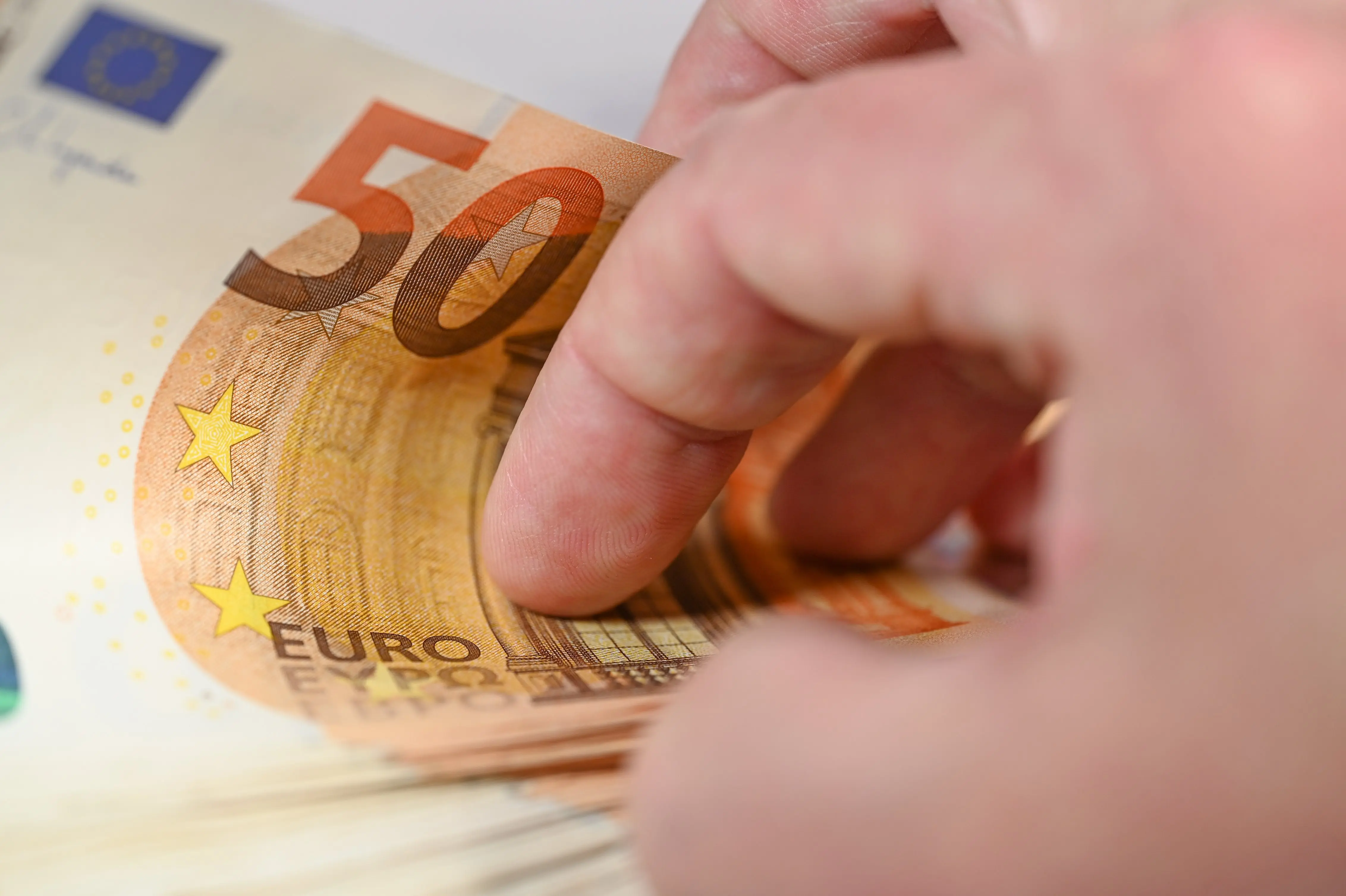 Πόσο αυξήθηκε το κατά κεφαλήν εισόδημα στην Κύπρο και πόσο στην ΕΕ από το 2004